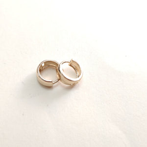 HUGGIES ORO 14K 1.7 (NUEVO)