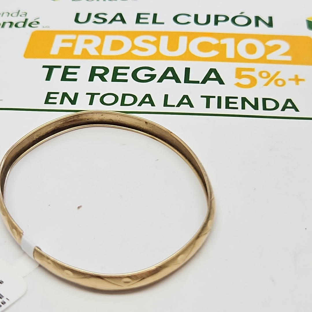 PULSERA RIGIDA ORO 10 K 4.7 GRMS (SEMINUEVO)