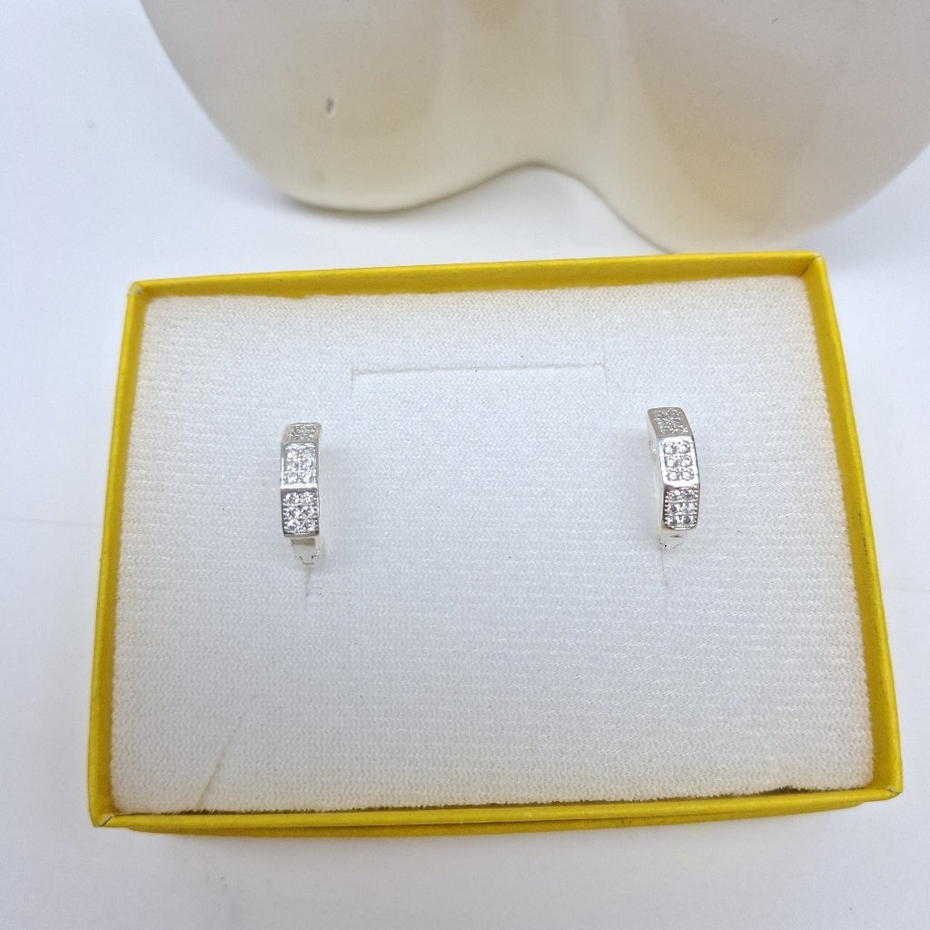 ARRACADAS C/CIRCONIAS PLATA .925 2.5 GR (NUEVO)