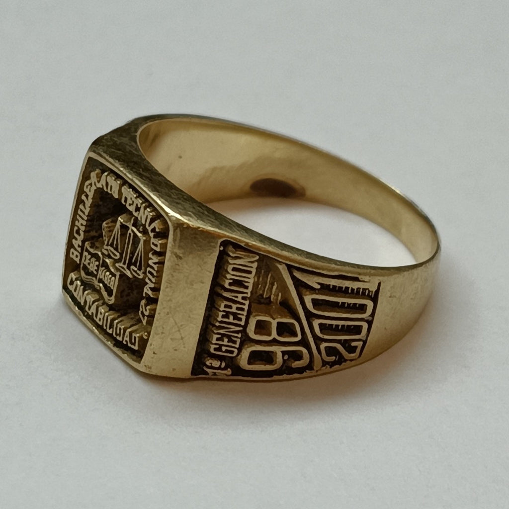 ANILLO DE GRADUACIÓN ORO 14 K 6,00 GRMS (SEMINUEVO)