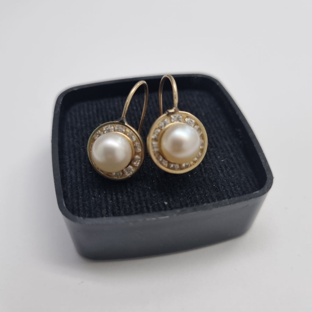 ARETES PAR ORO 10 K 2.8 GRMS (SEMINUEVO)