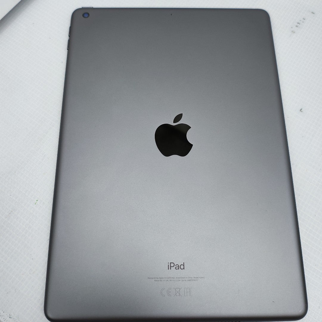 TABLETA APPLE IPAD 9 A2602 64 GB 3 GB RAM (SEMINUEVO)