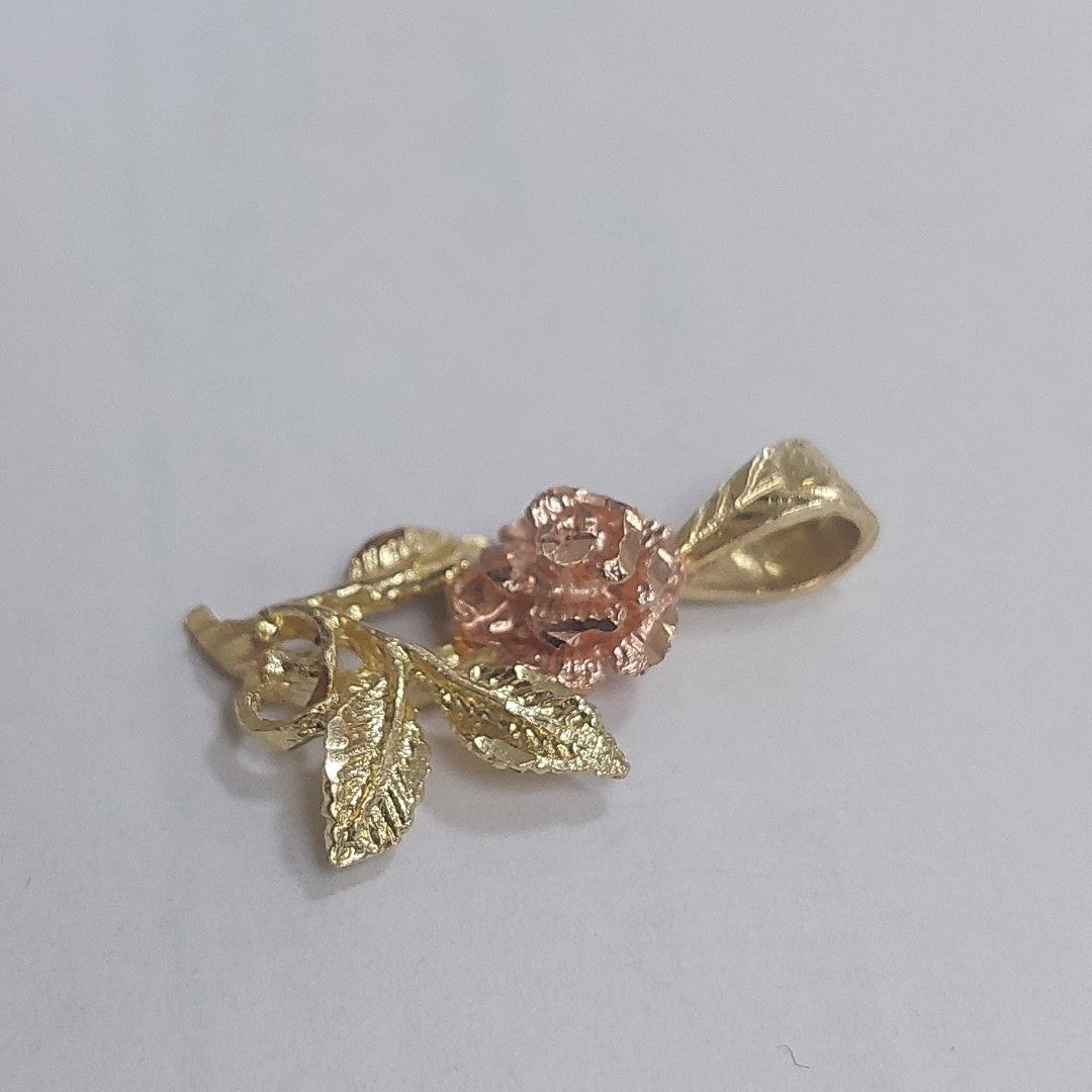 DIJE ORO 14 K 1.6 GRMS (SEMINUEVO)