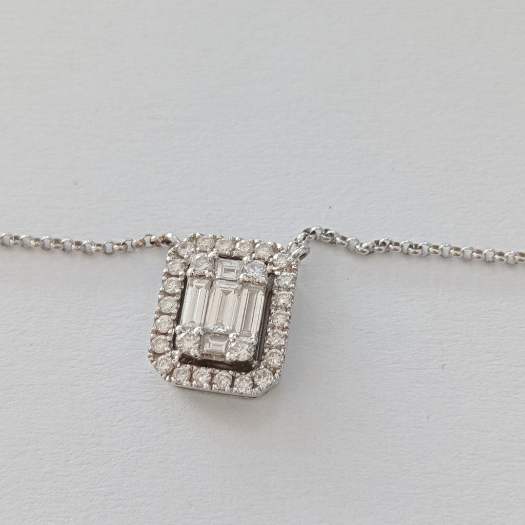 CADENA, DIJE ORO BLANCO 18 K 3.5 GRMS (SEMINUEVO)