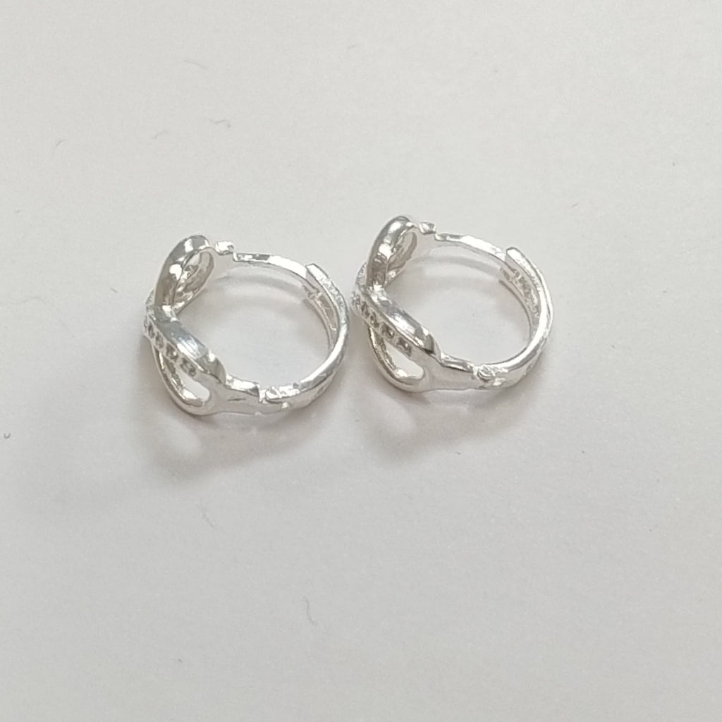 HUGGIES INFINITO CIRCONIAS PLATA .925 2.4 GR (NUEVO)