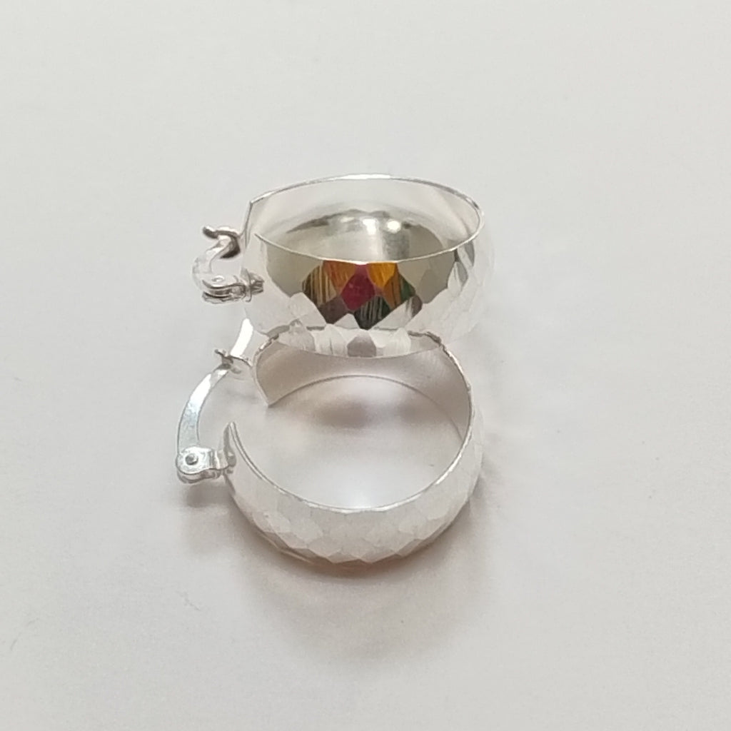 ARETES ARRACADAS FACETADAS PLATA .925 2.8 GR (NUEVO)