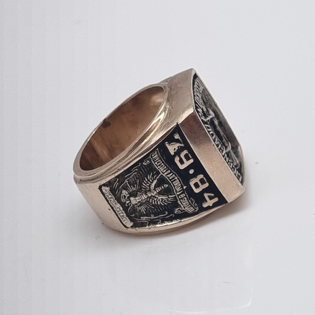 ANILLO DE GRADUACIÓN ORO 8 K 19.1 GRMS (SEMINUEVO)