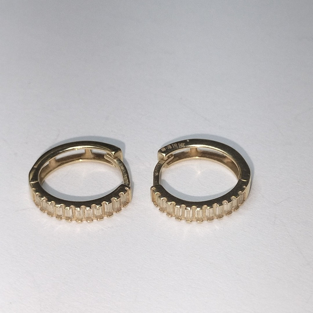 ARRACADAS PAR ORO 14 K 1.9 GRMS (SEMINUEVO)