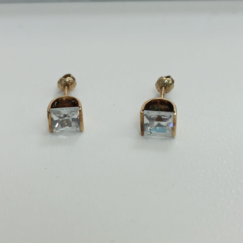 BROQUELES PAR ORO 14 K 1.8 GRMS (SEMINUEVO)