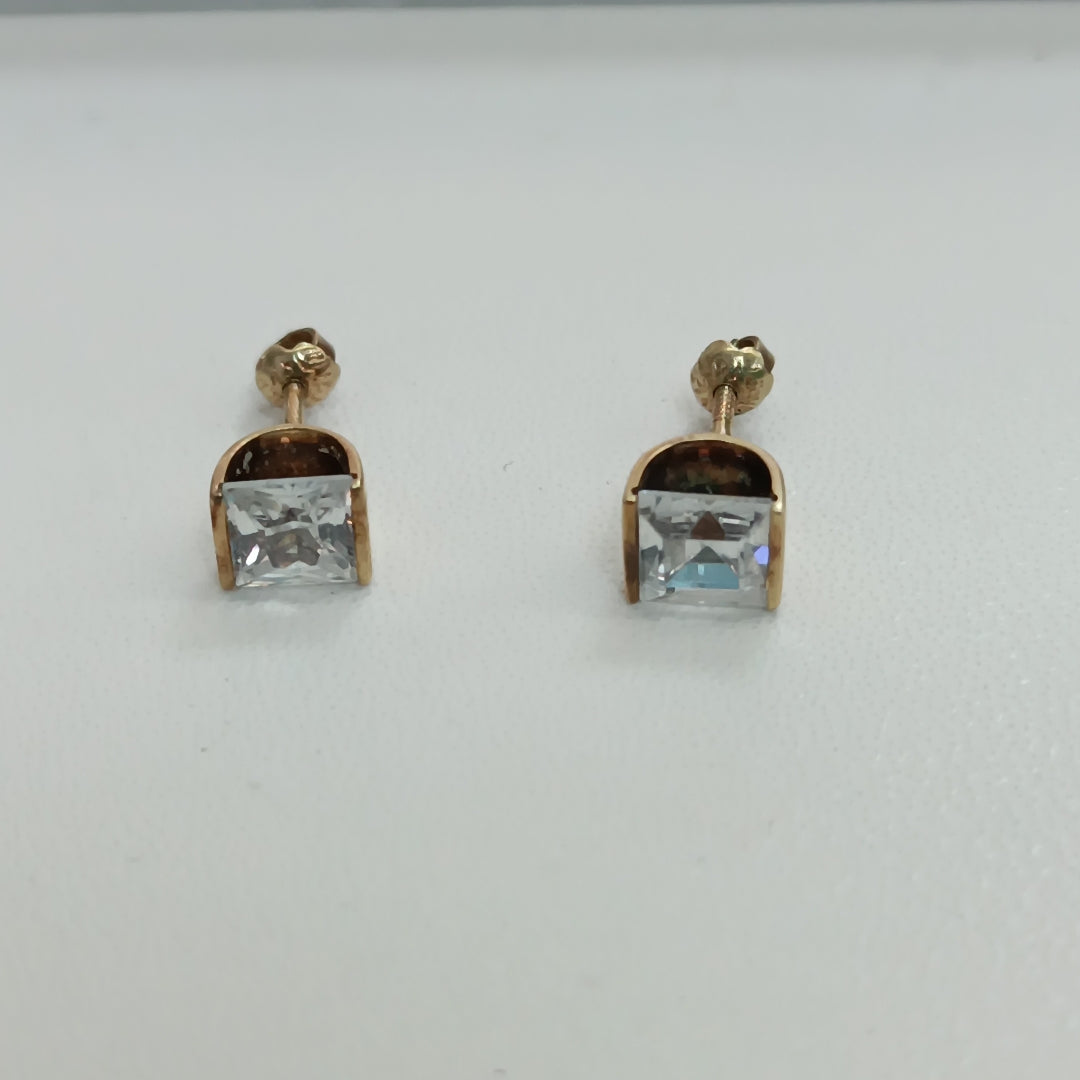 BROQUELES PAR ORO 14 K 1.8 GRMS (SEMINUEVO)