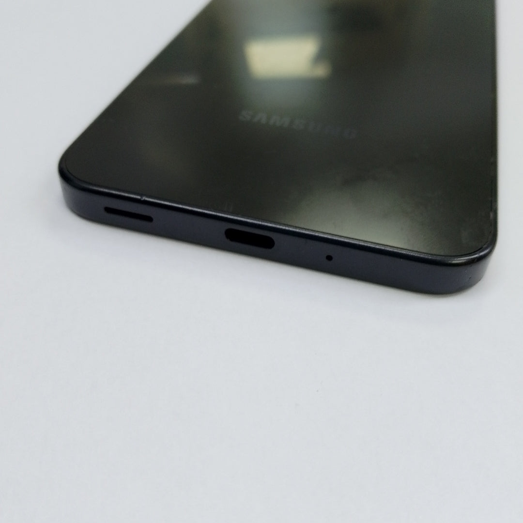 CELULAR SAMSUNG GALAXY A17 SM-A175F (2025) 128 GB 4 GB RAM (SEMINUEVO)