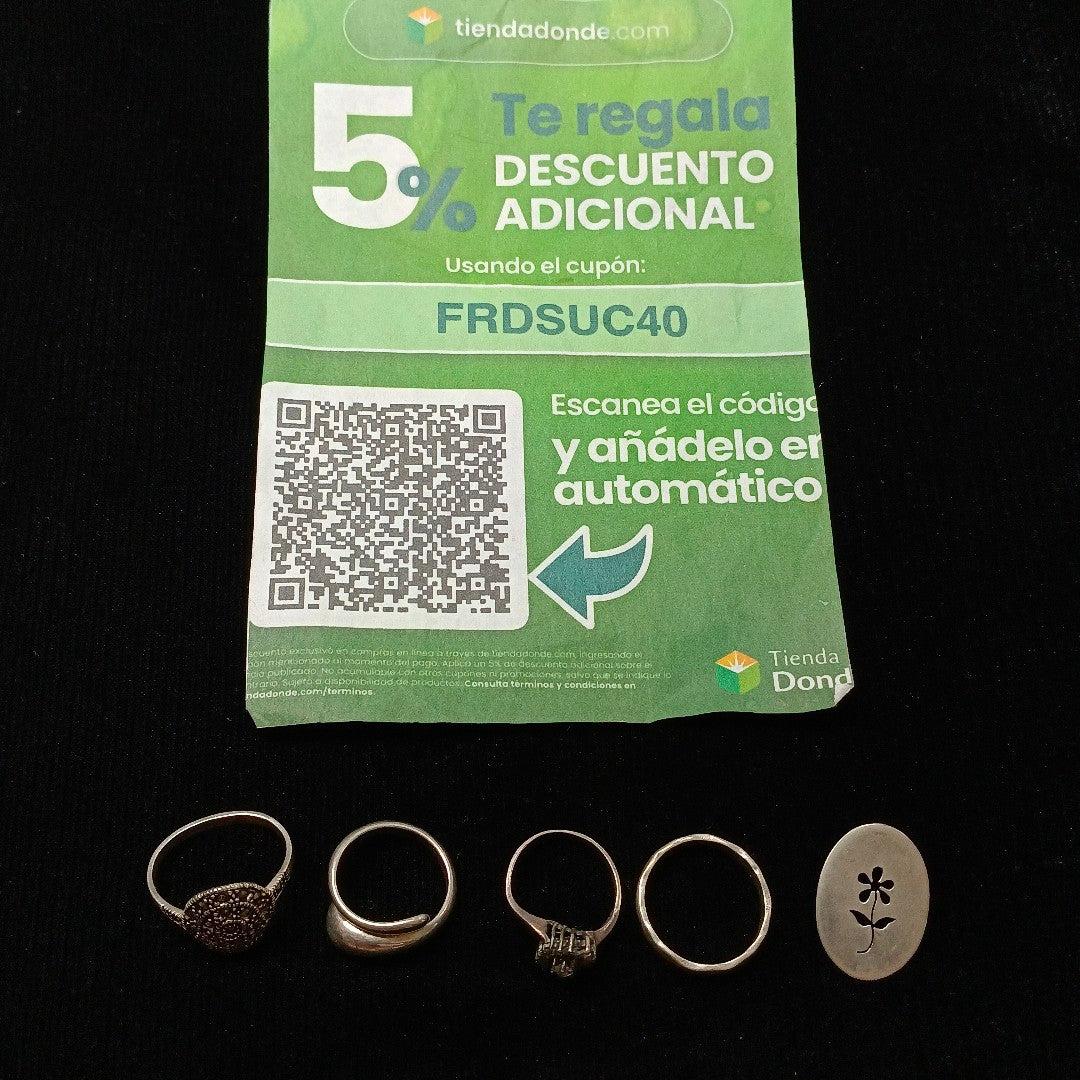 ANILLITO, DIJE PLATA 1.9 GRMS (SEMINUEVO)