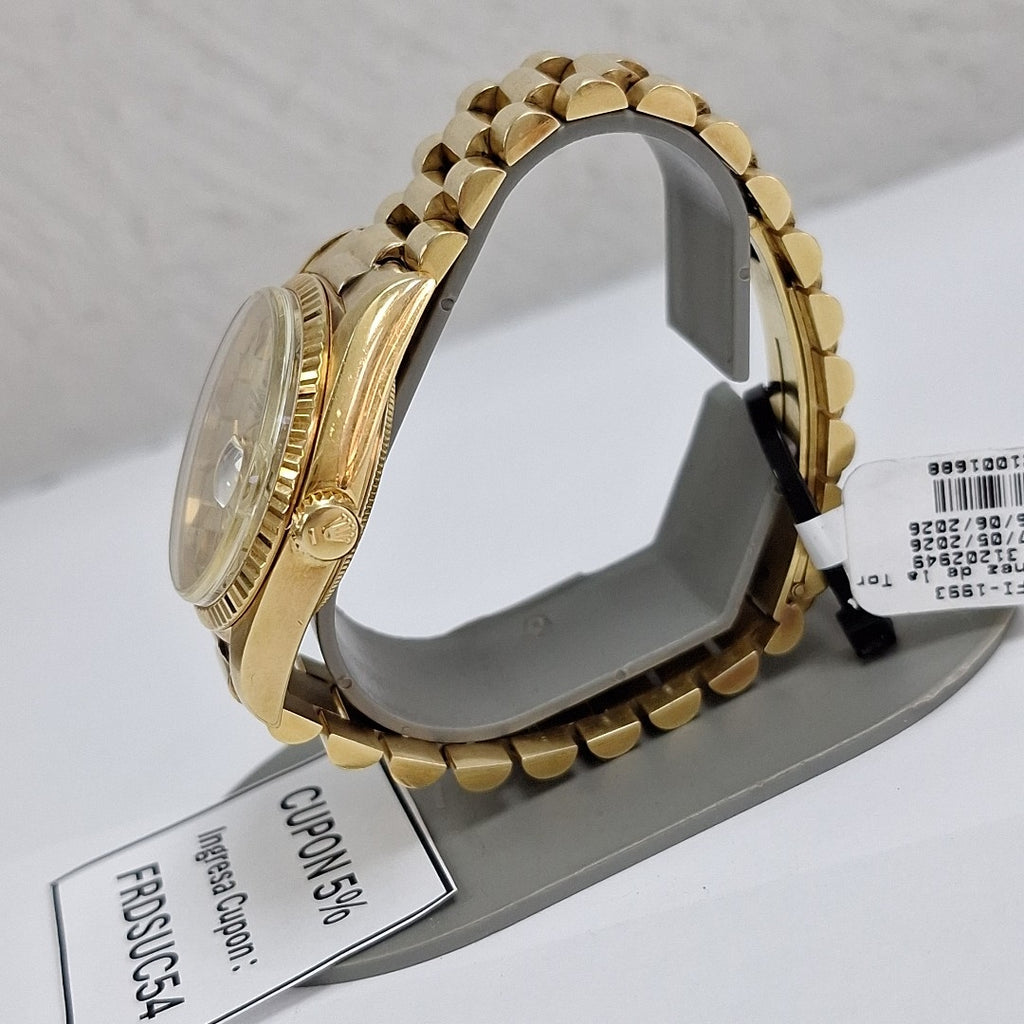 RELOJ CAJA Y PULSO ORO ORO 18 K 118.2 GRMS (SEMINUEVO)