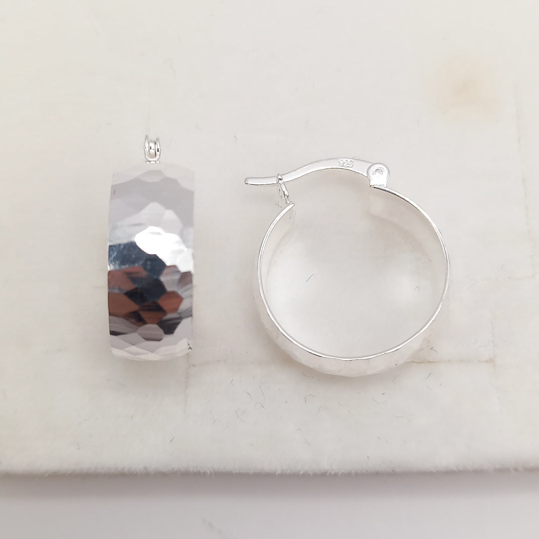 ARETES ARRACADAS FACETADAS PLATA .925 2.8 GR (NUEVO)