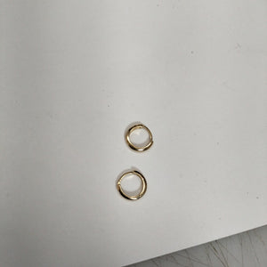 HUGGIES ORO 14K 1.1 (NUEVO)