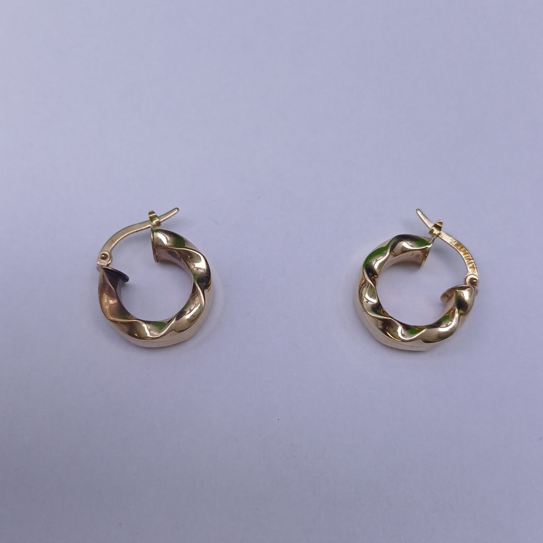 ARRACADAS PAR ORO 14 K 2.7 GRMS (SEMINUEVO)