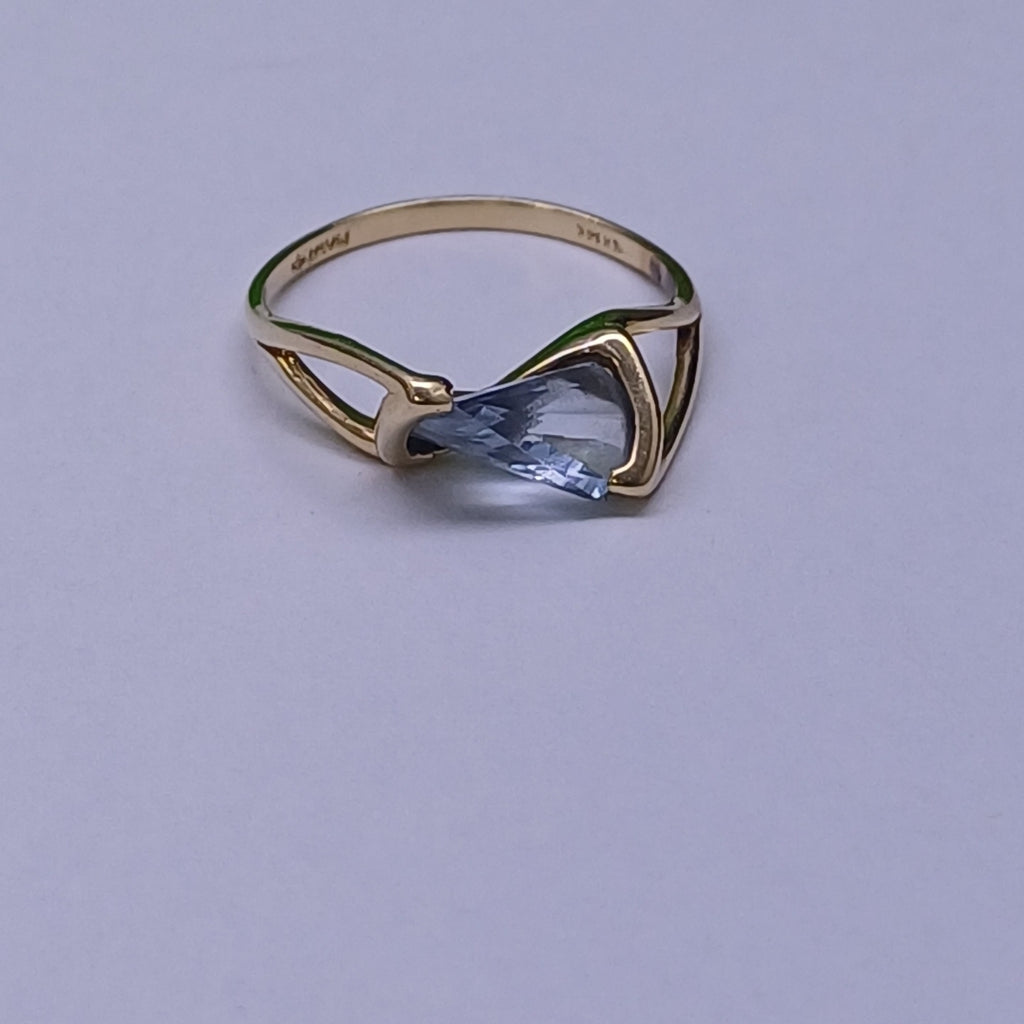 ANILLO ORO 14 K 2.2 GRMS (SEMINUEVO)