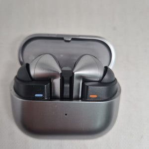 AUDIFONOS SAMSUNG GALAXY BUDS 3 PRO SM-R630 INALAMBRICO IN EAR (SEMINUEVO)