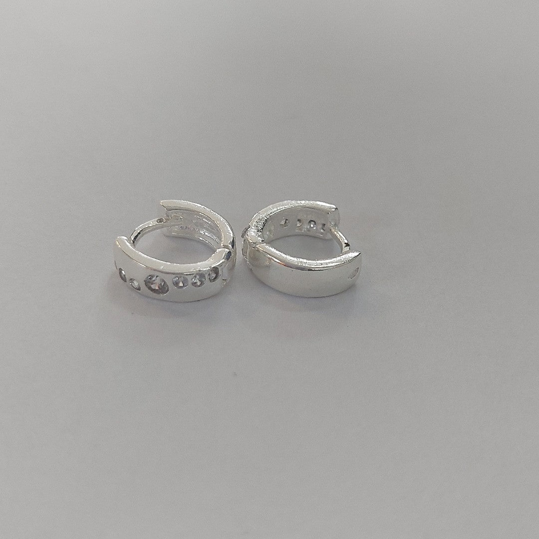 ARRACADAS C/CIRCONIAS PLATA .925 2.4 GR (NUEVO)
