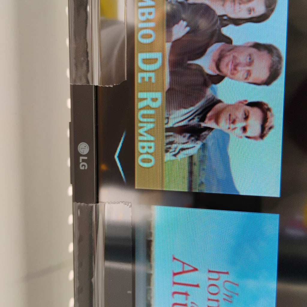 PANTALLA LG 32LR600BPSC (2025) 32" LED HD (SEMINUEVO)