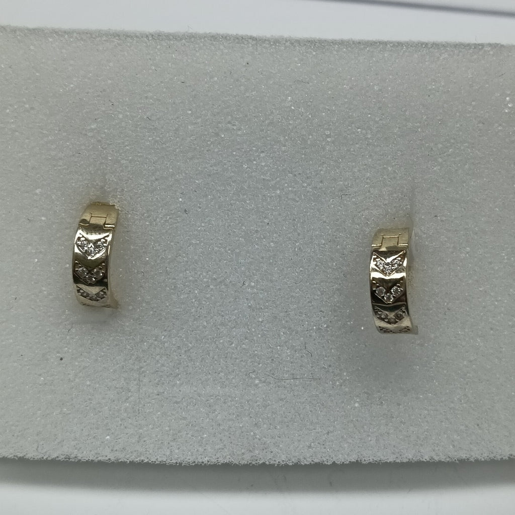 HUGGIES ORO 14K 2.5 (NUEVO)