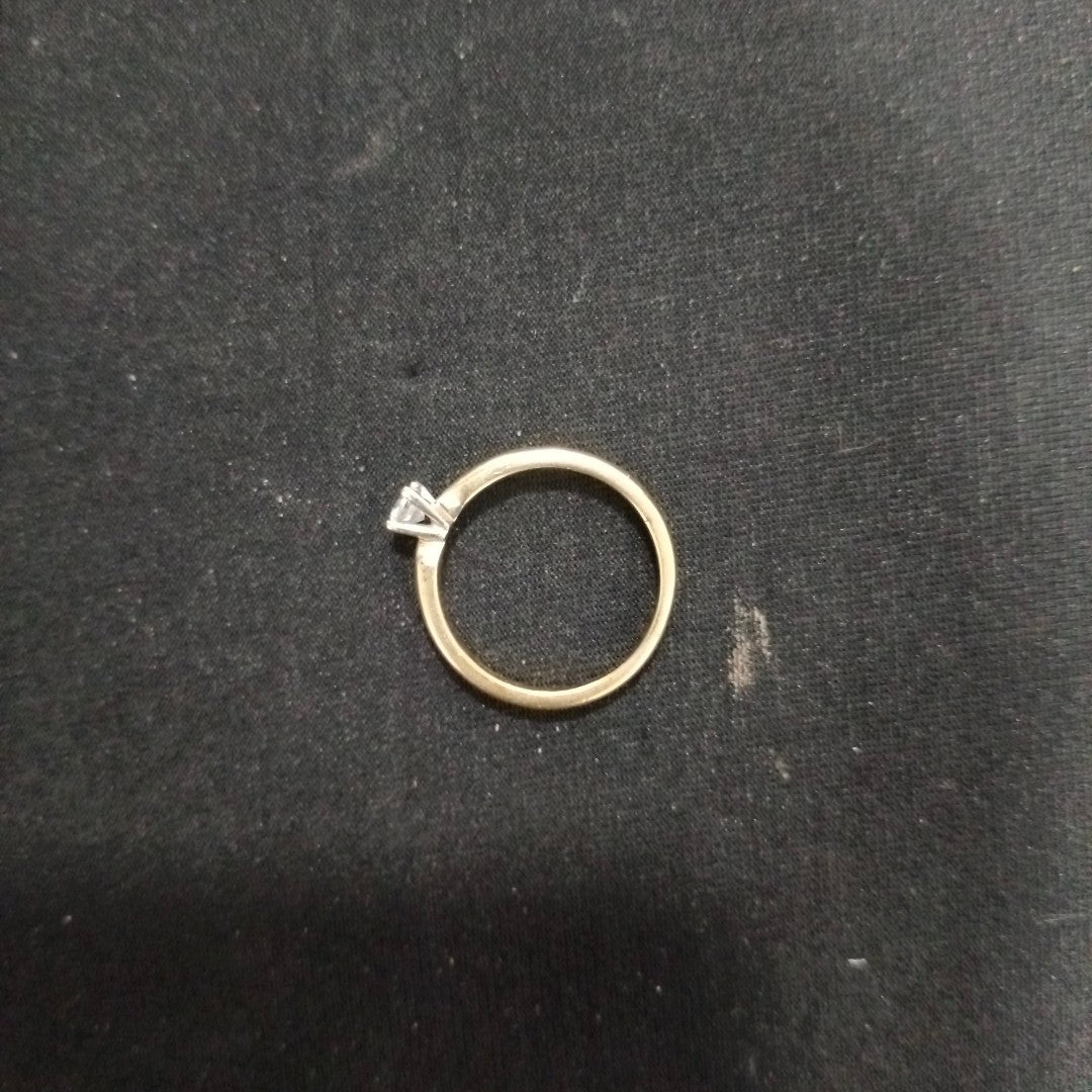 SOLITARIO ORO 14 K 2.5 GRMS (SEMINUEVO)