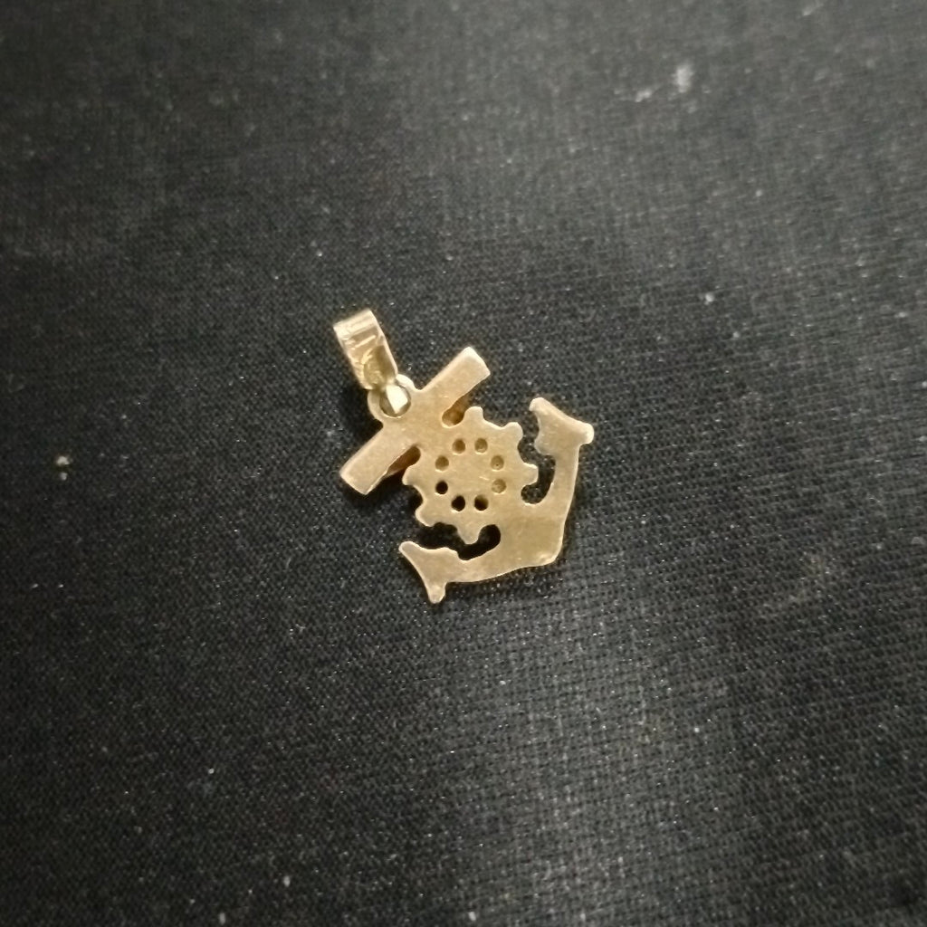 DIJE ORO 10 K 0.8 GRMS (SEMINUEVO)
