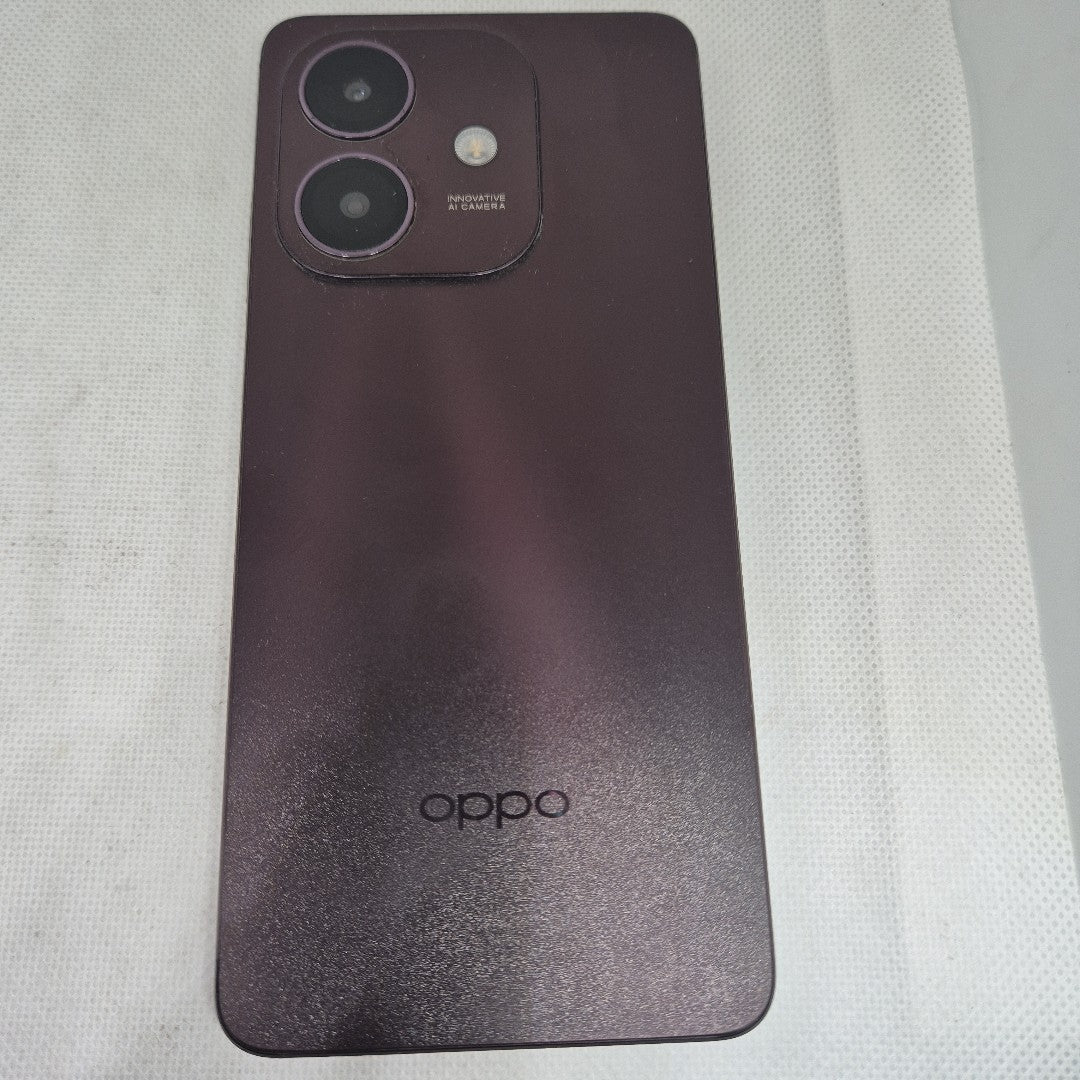 CELULAR OPPO A40 CPH2669 (2024) 256 GB 4 GB RAM (SEMINUEVO)