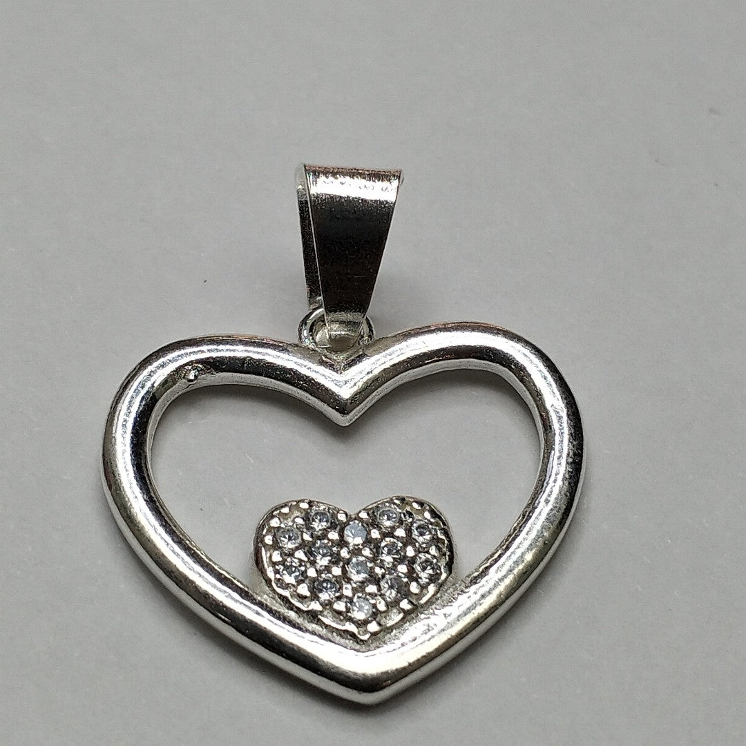 DIJE CORAZON C/CIRCONIAS PLATA .925 2.6 GR (NUEVO)