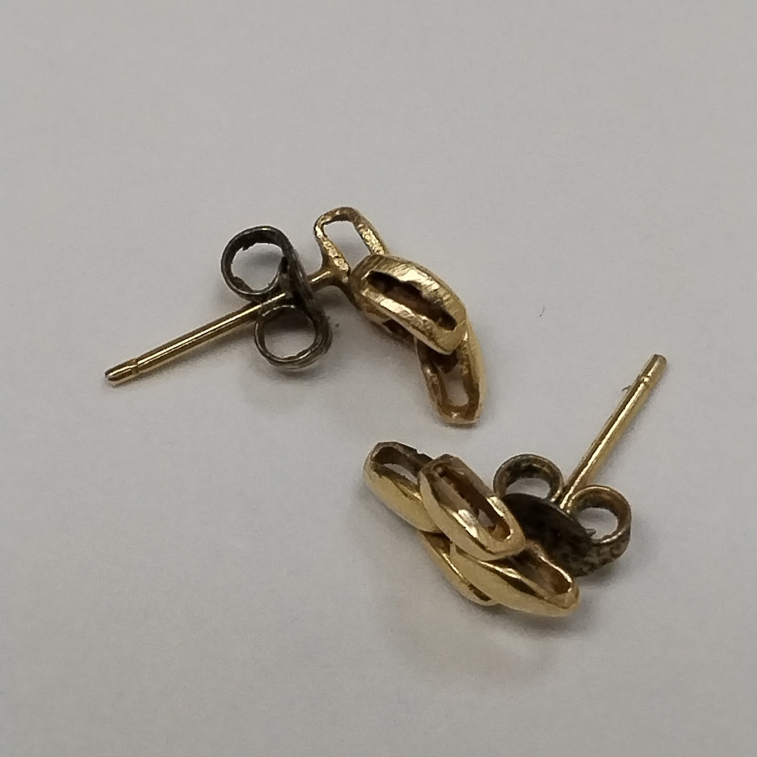 ARETES PAR ORO 18 K 1,60 GRMS (SEMINUEVO)