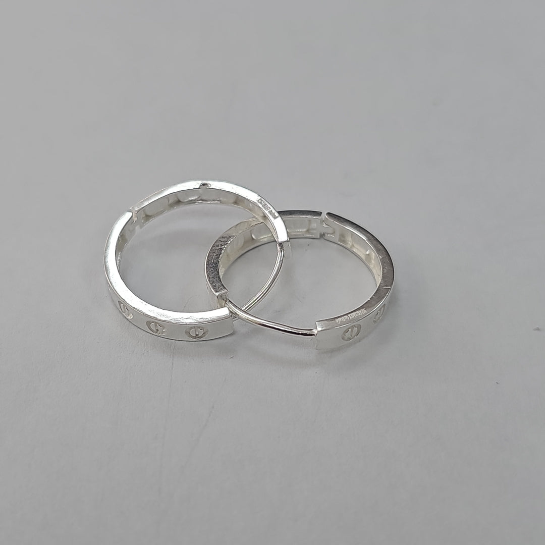 ARETES ARRACADAS FIG TORNILLOS PLATA .925 2.93 GR (NUEVO)