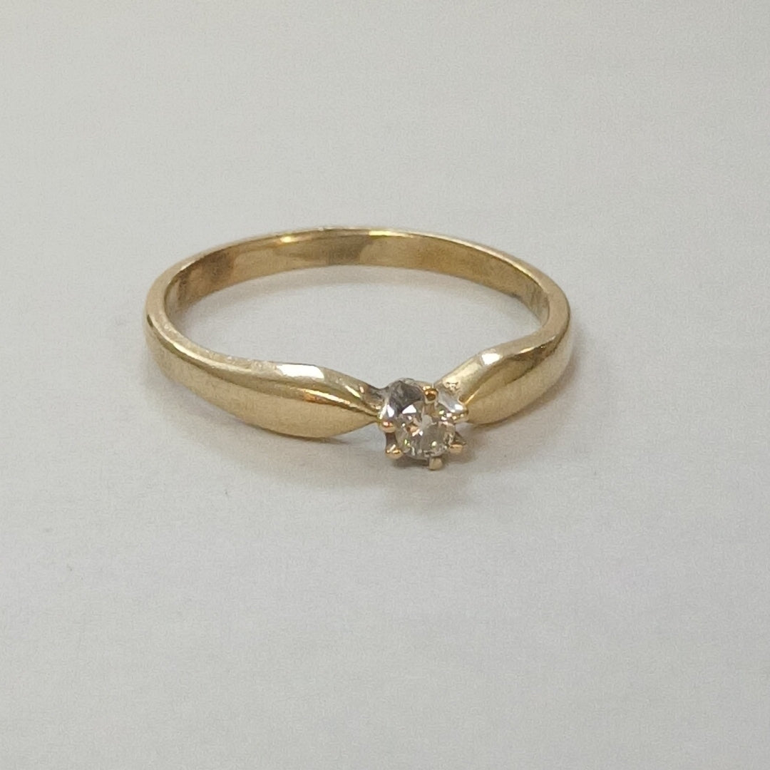 SOLITARIO ORO 14 K 1,50 GRMS (SEMINUEVO)