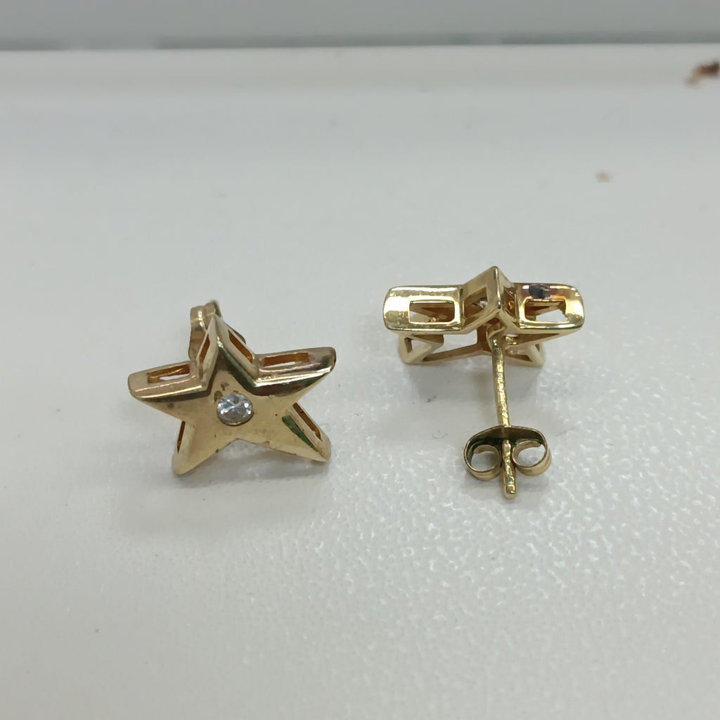 ARETES PAR ORO 14 K 2.8 GRMS (SEMINUEVO)