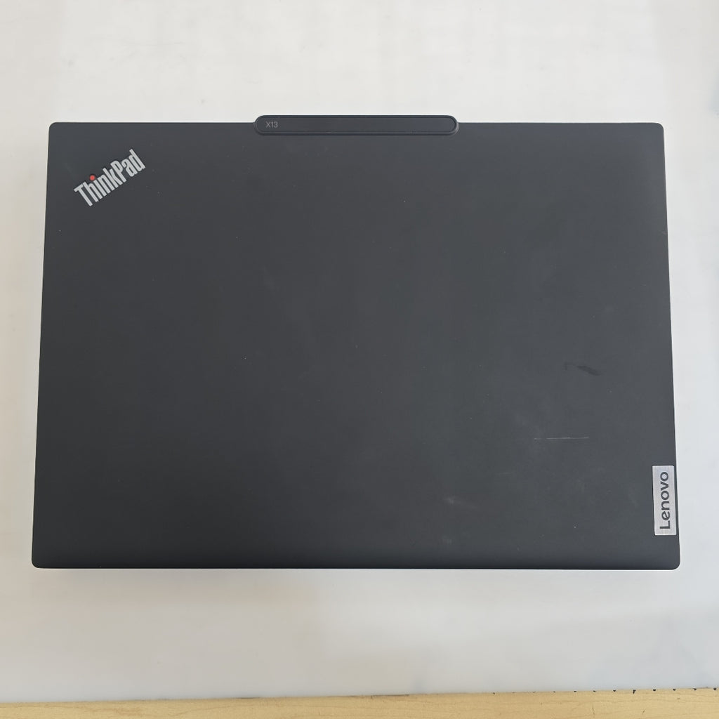 LAPTOP LENOVO THINKPAD X13 GEN 5 (2024) 256 GB SSD 32 GB RAM (SEMINUEVO)