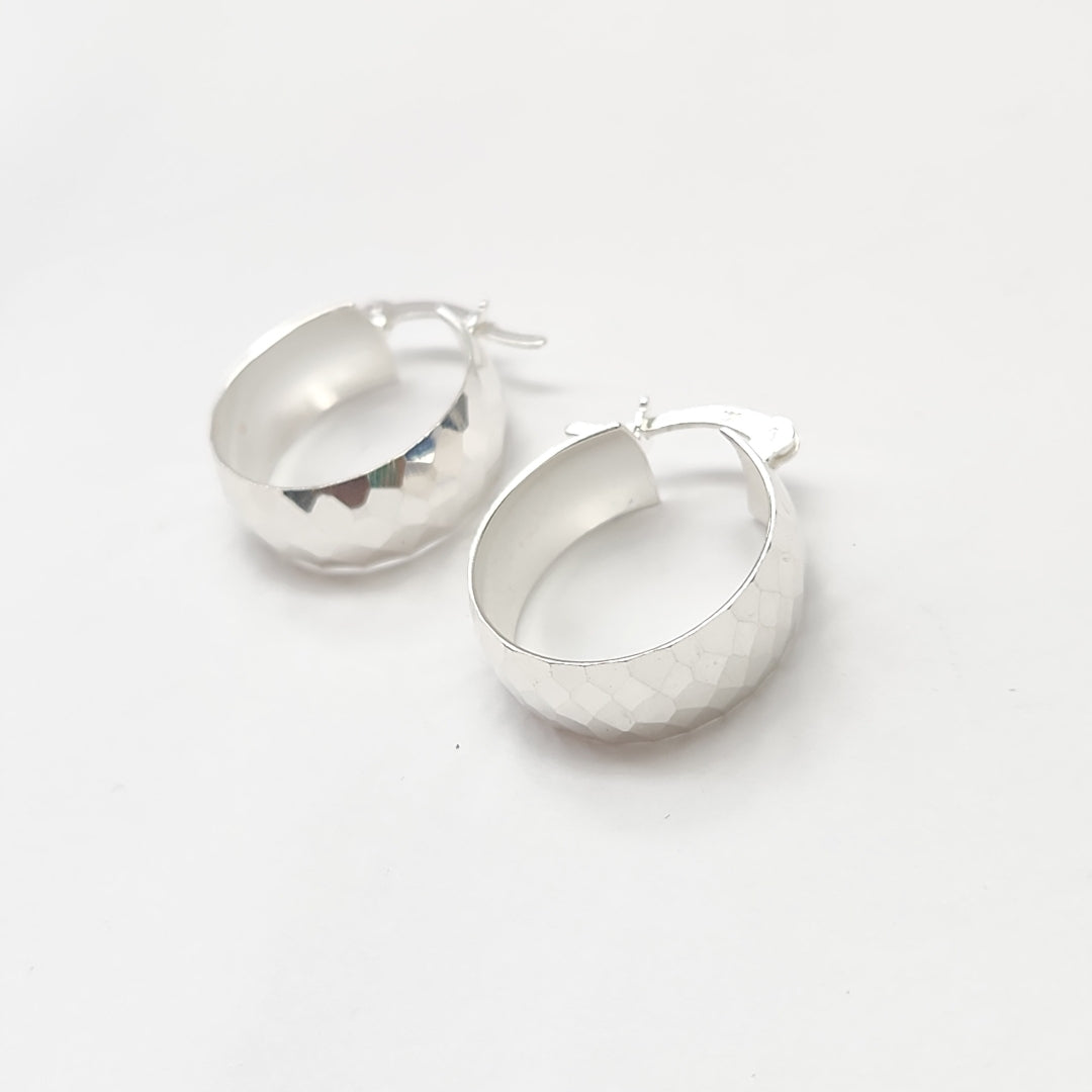 ARETES ARRACADAS FACETADAS PLATA .925 2.8 GR (NUEVO)