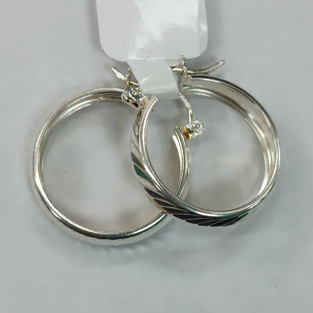 PAR ARRACADAS FACETADAS PLATA .925 2.3 GR (NUEVO)