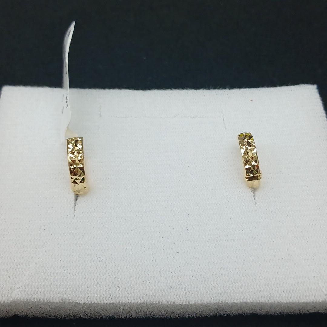 HUGGIES ORO 14K 1.1 (NUEVO)