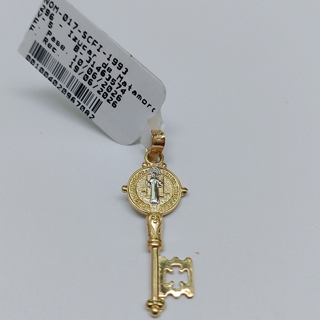 DIJE ORO 10 K 0.9 GRMS (SEMINUEVO)