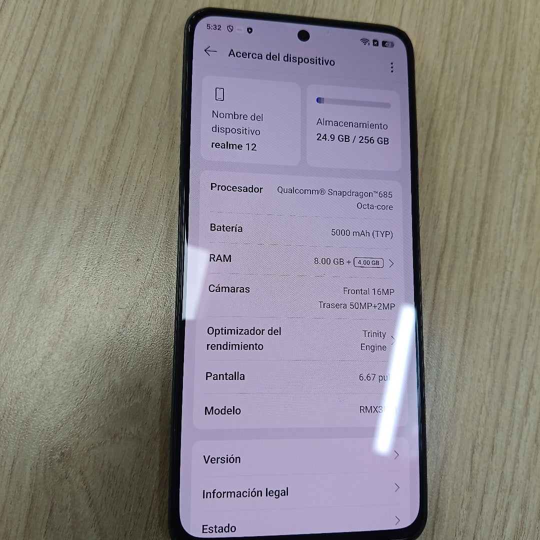 CELULAR REALME 12 5G RMX3871 256 GB 8 GB RAM (SEMINUEVO)