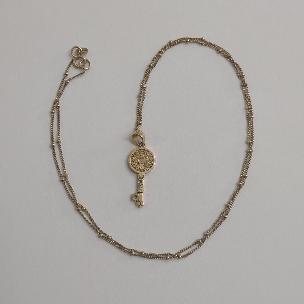 CADENA, DIJE ORO 14 K 2.9 GRMS (SEMINUEVO)