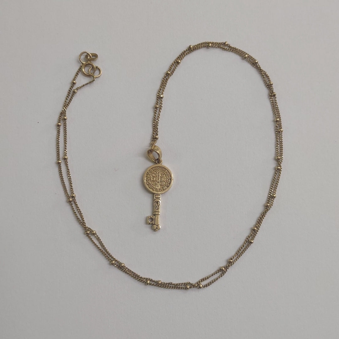 CADENA, DIJE ORO 14 K 2.9 GRMS (SEMINUEVO)