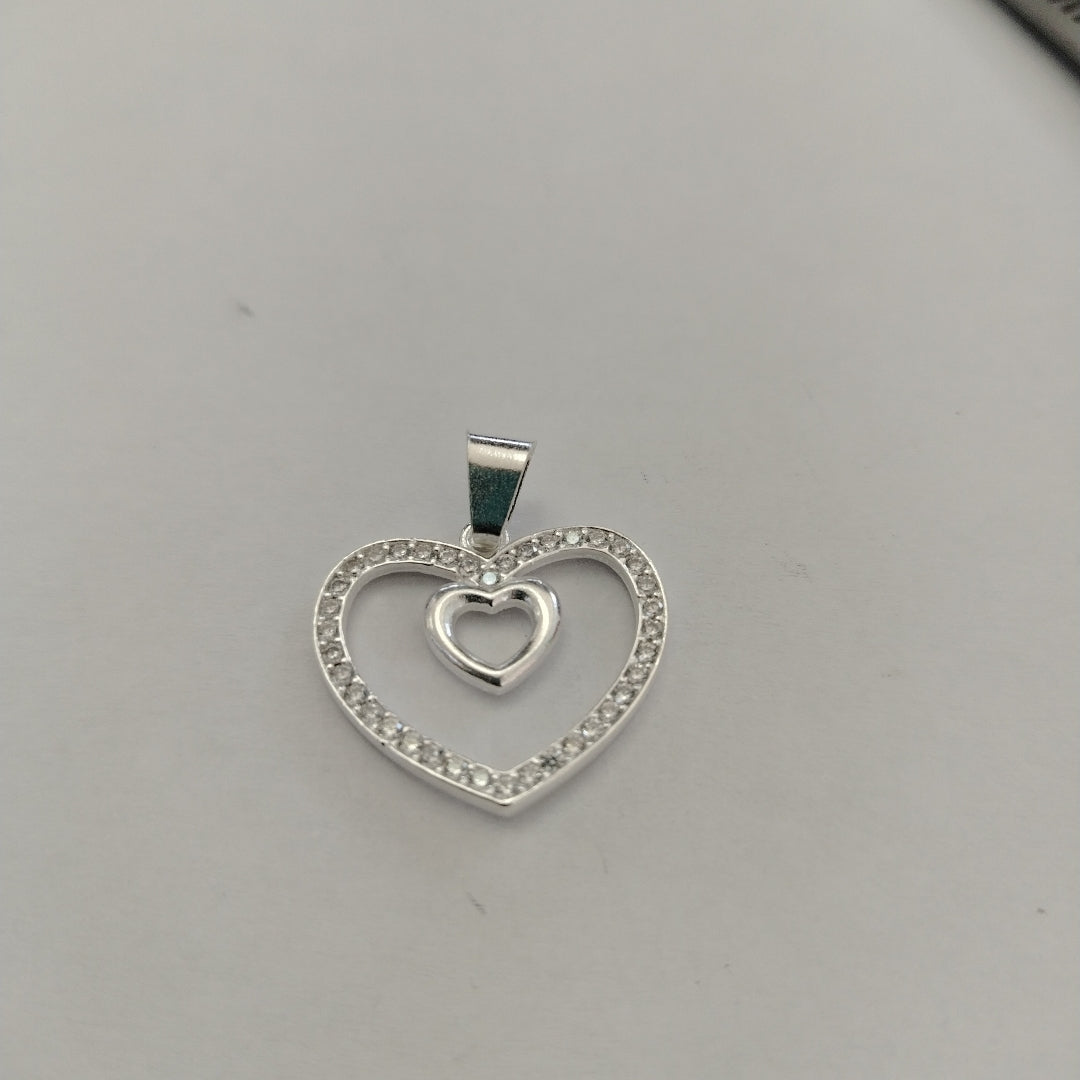 DIJE CORAZON C/CIRCONIAS PLATA .925 2.7 GR (NUEVO)