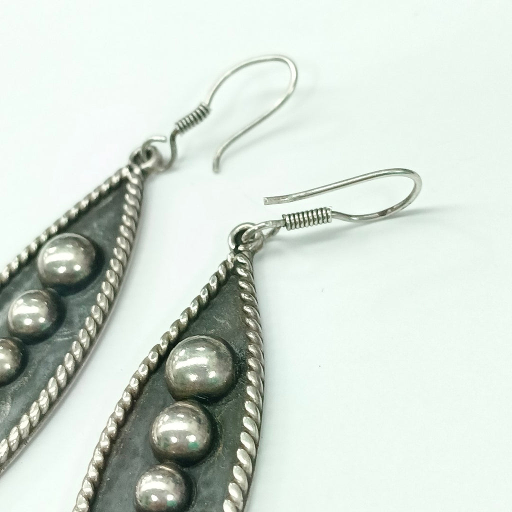 ARETES PAR PLATA 21.7 GRMS (SEMINUEVO)