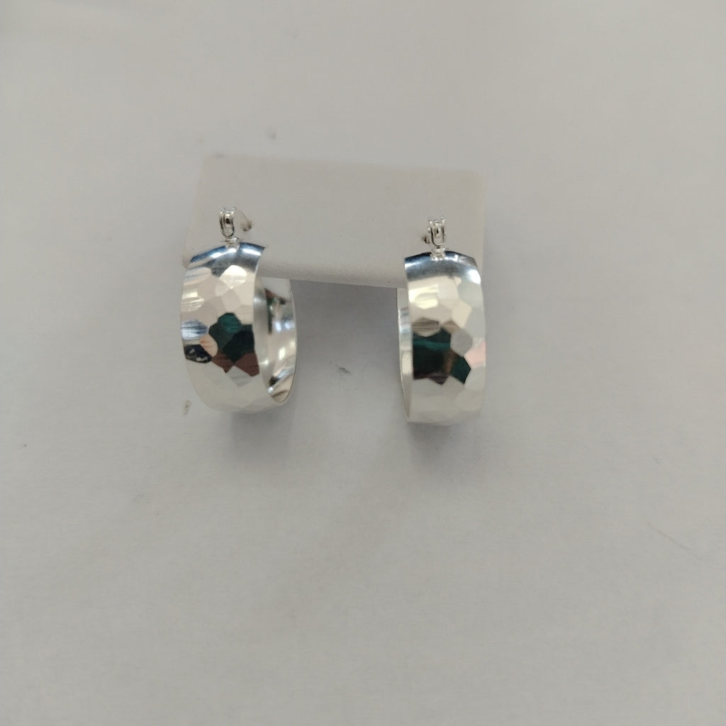 ARETES ARRACADAS FACETADAS PLATA .925 2.8 GR (NUEVO)