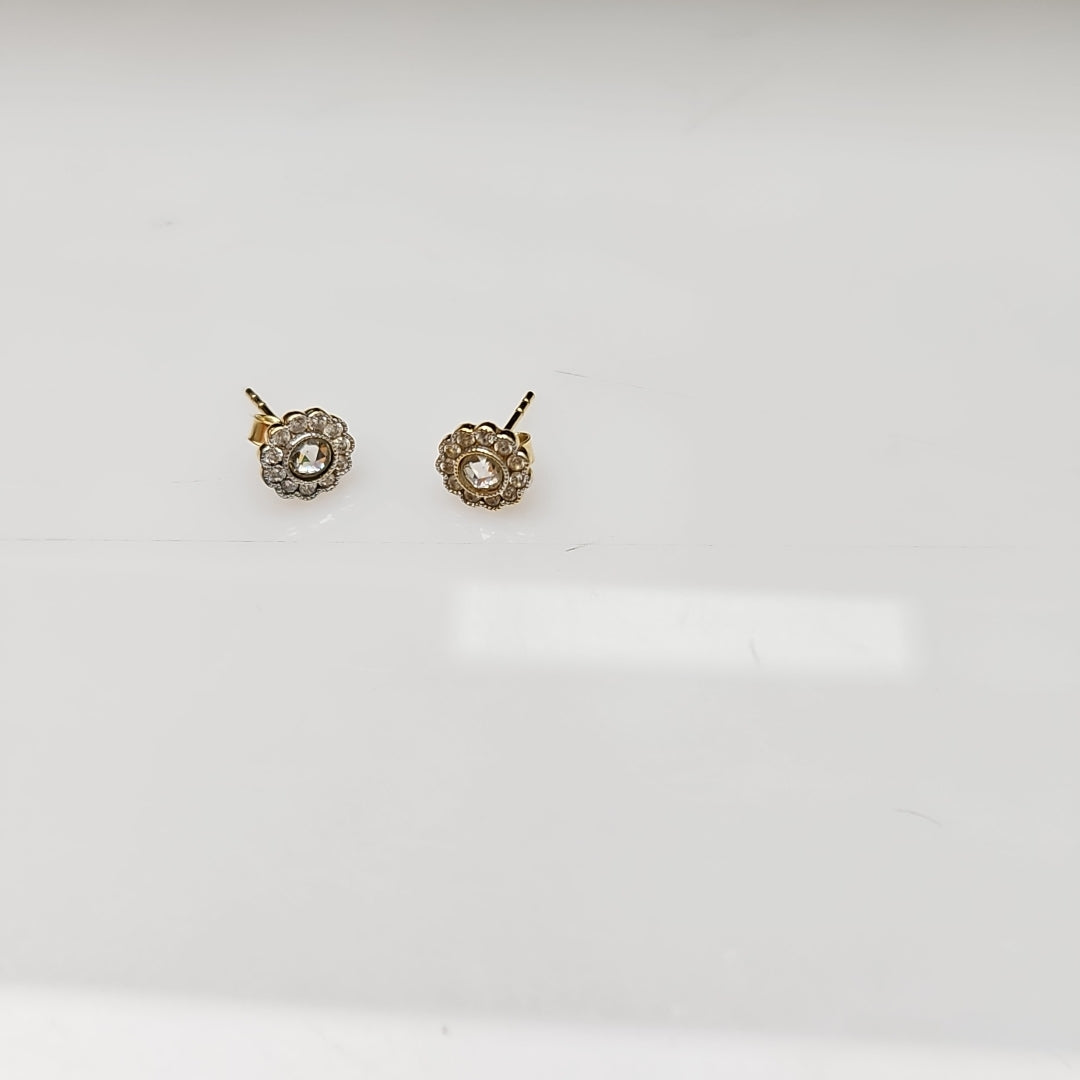 ARETES PAR ORO 14 K 1.5 GRMS (SEMINUEVO)