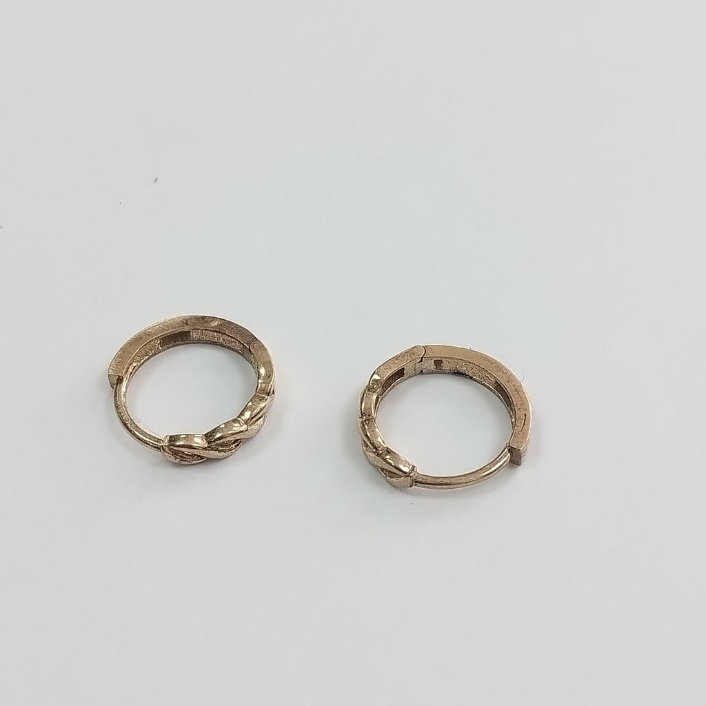ARETES PAR ORO 10 K 1.7 GRMS (SEMINUEVO)