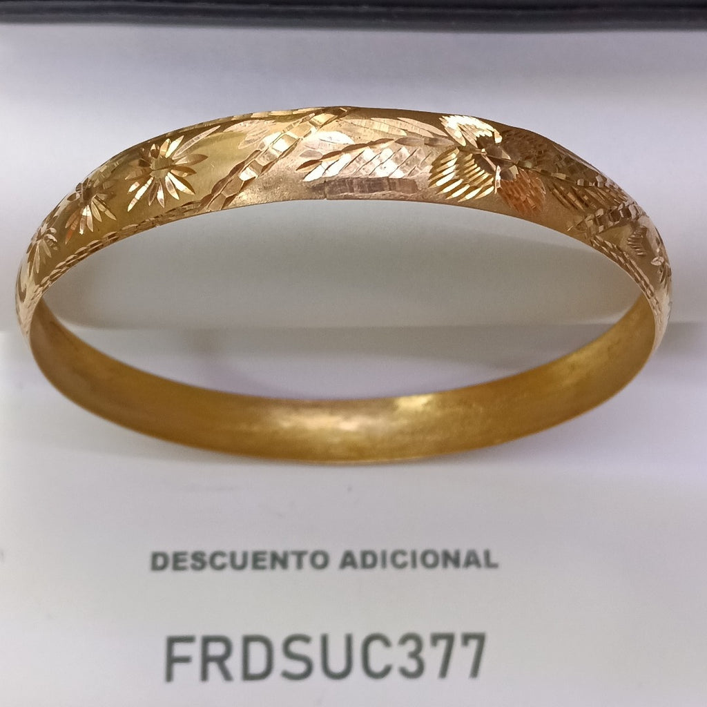 PULSERA RIGIDA ORO 10 K 9.2 GRMS (SEMINUEVO)
