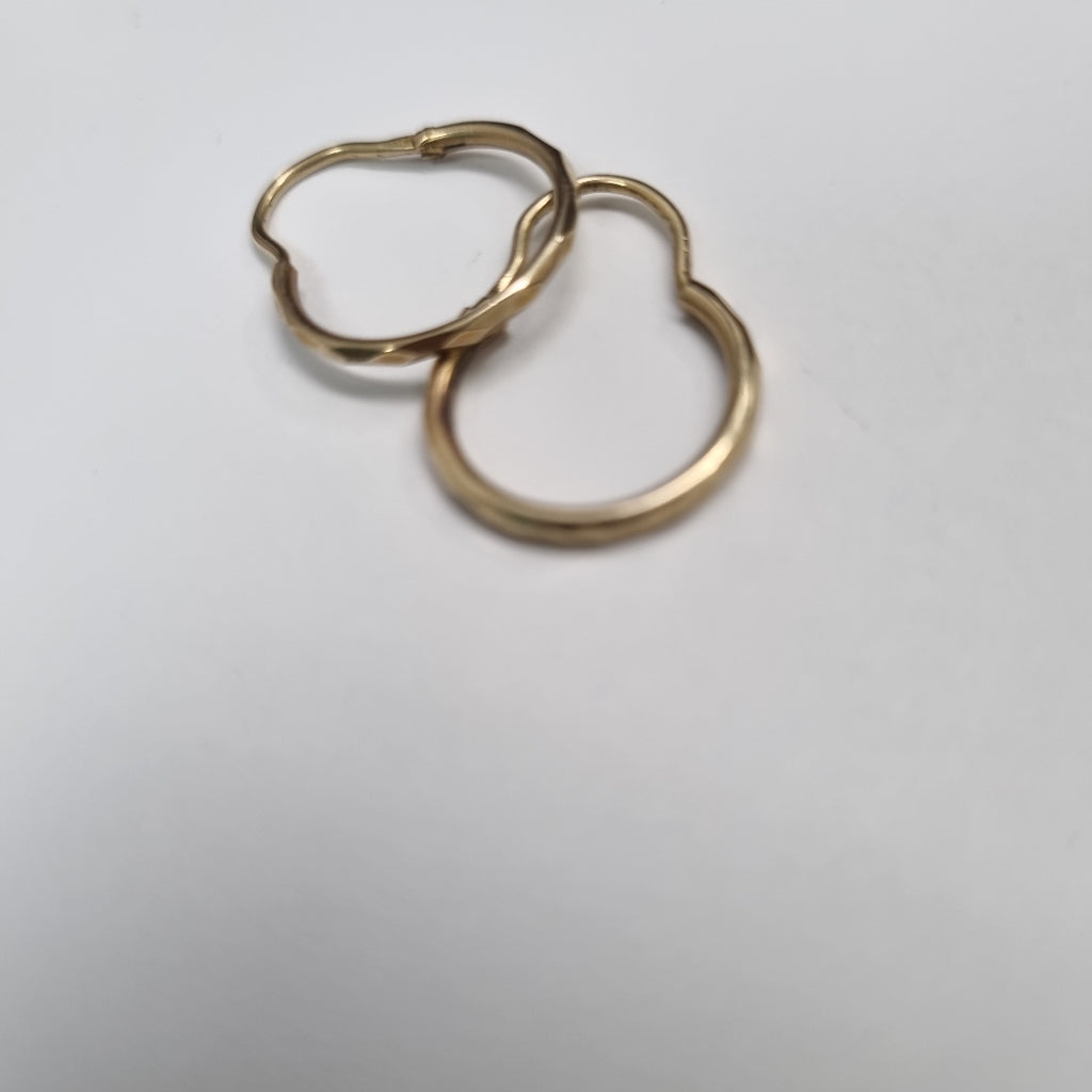 ARRACADAS PAR ORO 10 K 1.1 GRMS (SEMINUEVO)