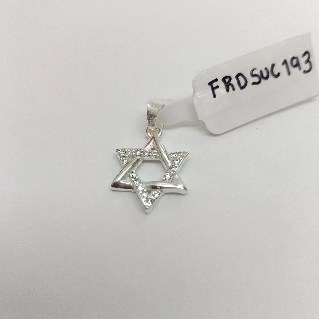 DIJE ESTRELLA DE DAVID C/CIRCONIAS PLATA .925 2.6 GR (NUEVO)