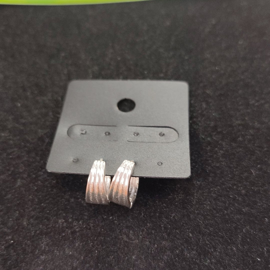 ARRACADAS PLATA .925 2.7 GR (NUEVO)